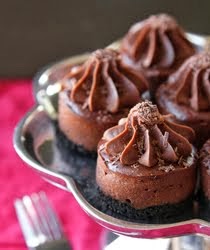 ♥ Mini Chocolate Raspberry Cheesecakes