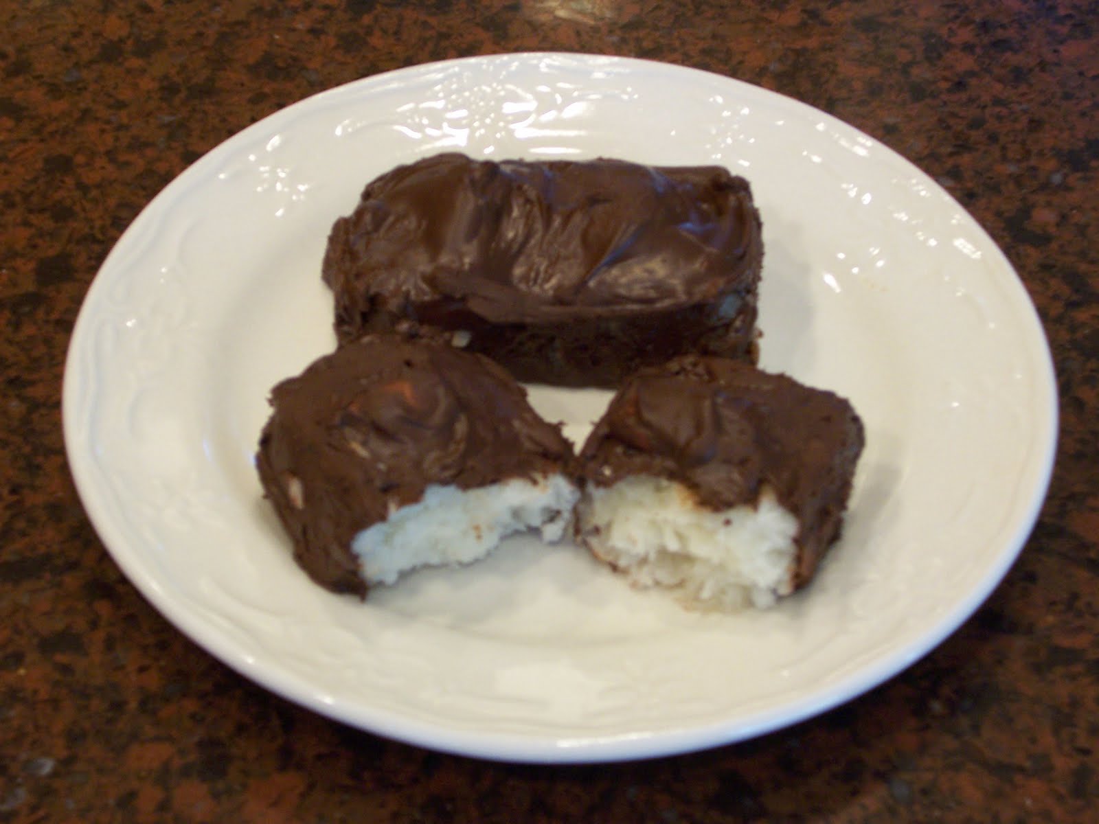 Delicious Low Carb Recipes: Low Carb Coconut Almond Candy Bars