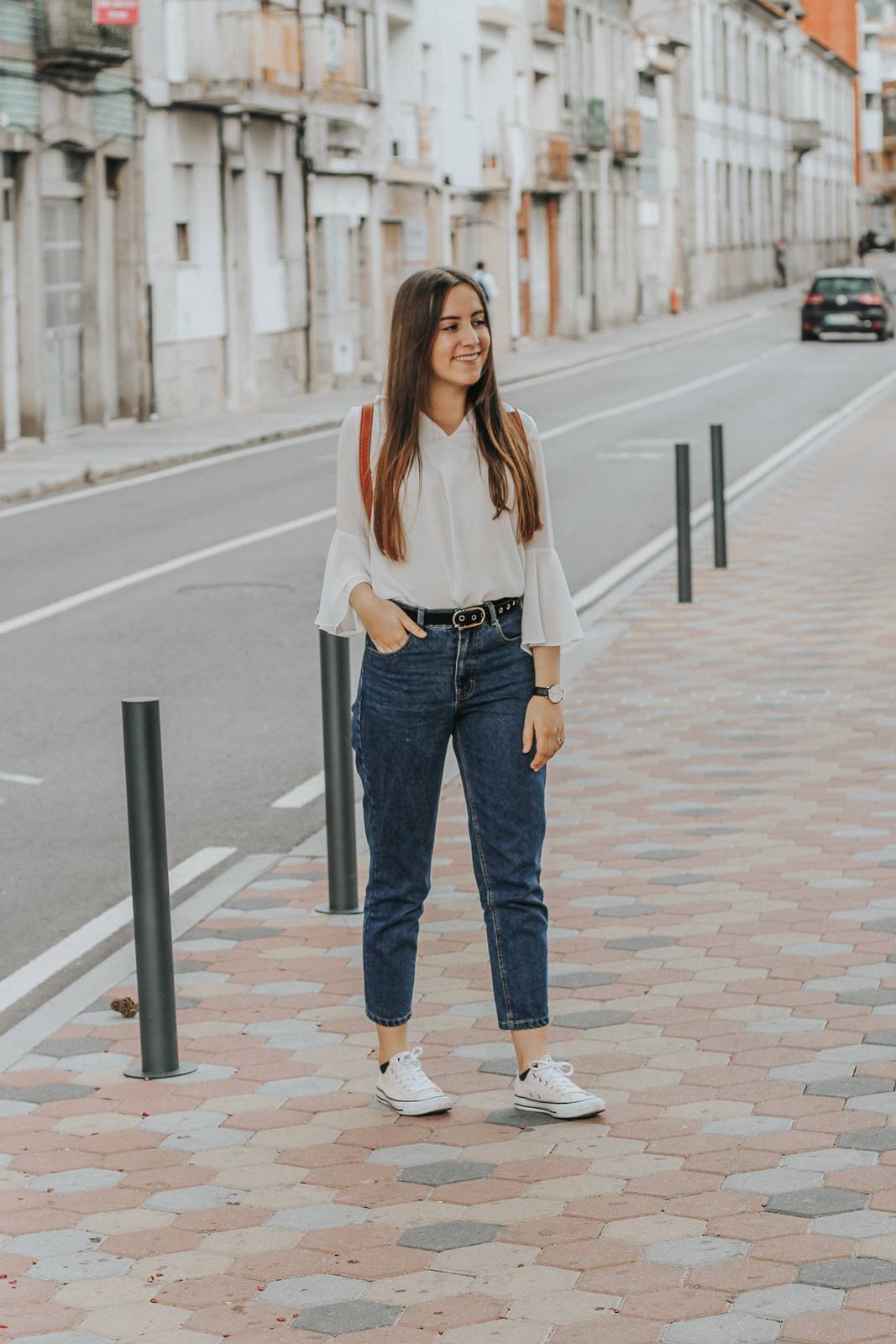 look mom jeans blusa branca look mom jeans blusa branca