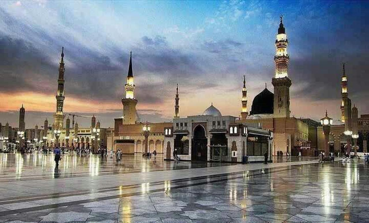 A Wonderful View Of The Masjid  e Nabawi  PBUH During Day 