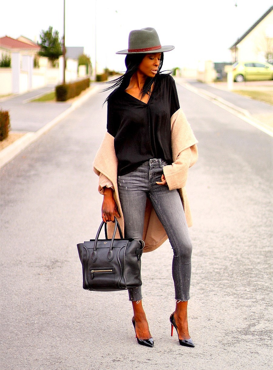 escarpin louboutin camel escarpin louboutin camel
