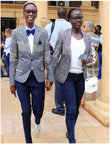 See how GAY couples in Kenya stormed High Court on Friday for the ruling on decriminalization of same sex unions (PHOTOs) 2 - See how GAY couples in Kenya stormed High Court on Friday for the ruling on decriminalization of same sex unions (PHOTOs)