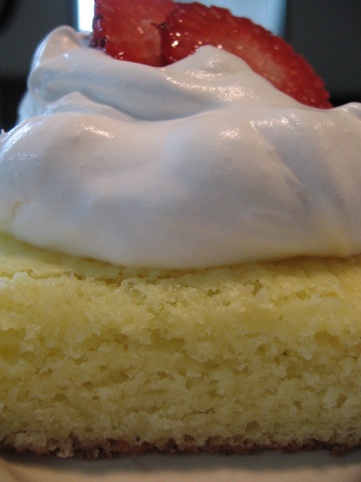 cookin' up north Low fat Lemon Cake