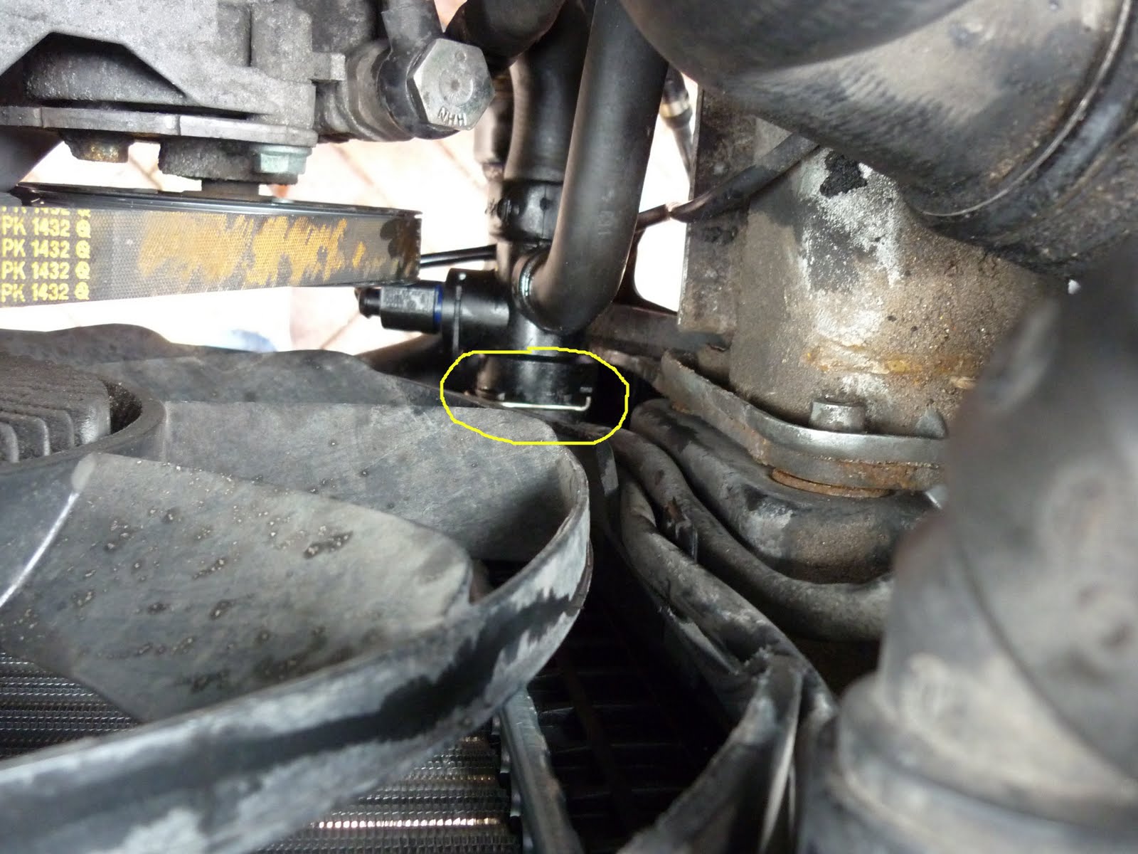 Passat Repairs 1.9TDi VW Passat Radiator Replacement