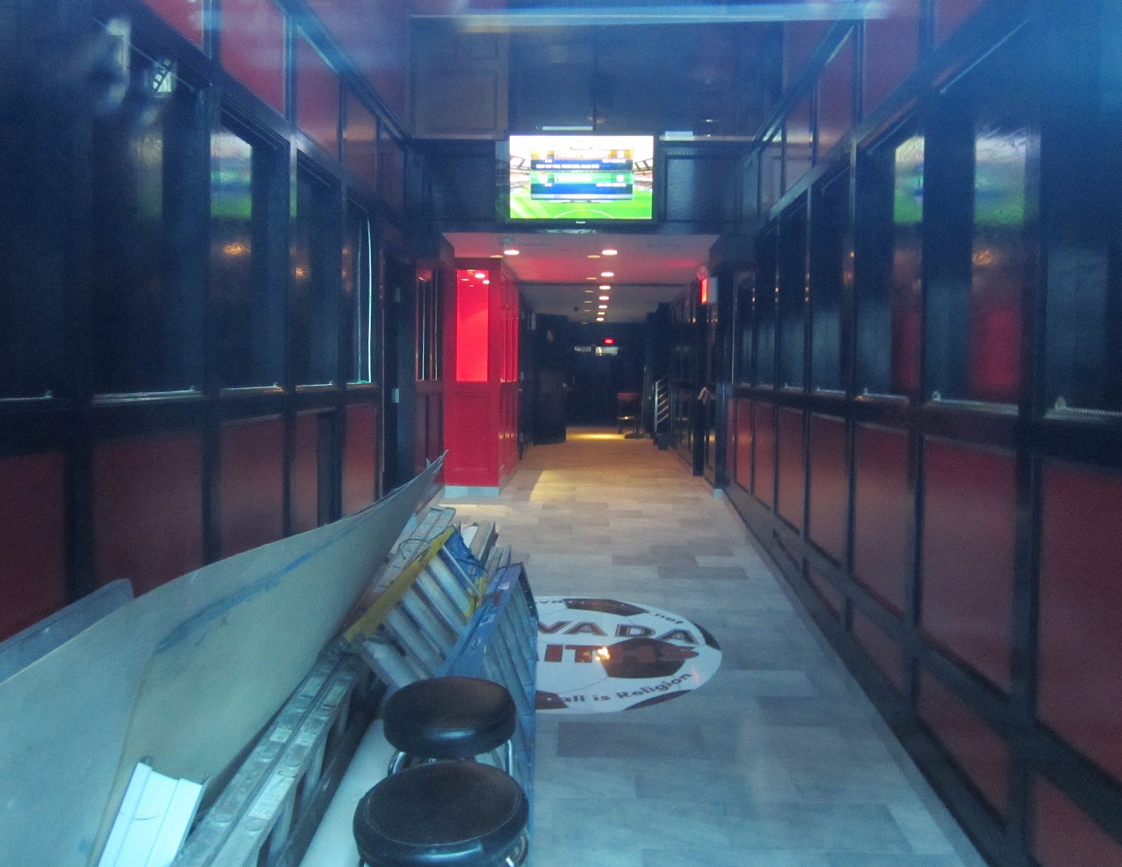 EV Grieve [Updated] Nevada Smiths might be opening today in their new