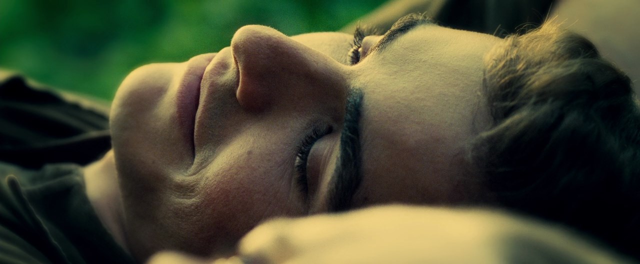 Warm.Bodies.2013.720p.BDRip_5.jpg