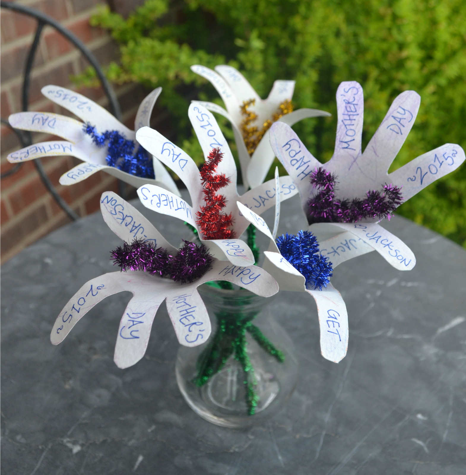 Thrifty Artsy Girl: Mother's Day Hand-Painted Flowers