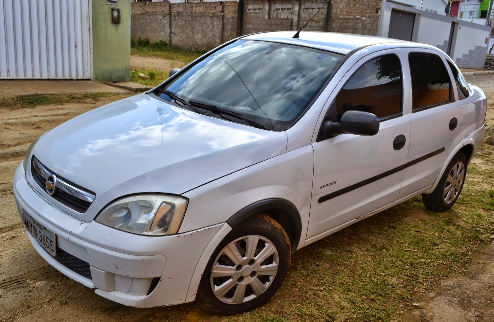 BLOG DO ANDRÉ FOTOS: VENDE-SE Carro Corsa Maxx