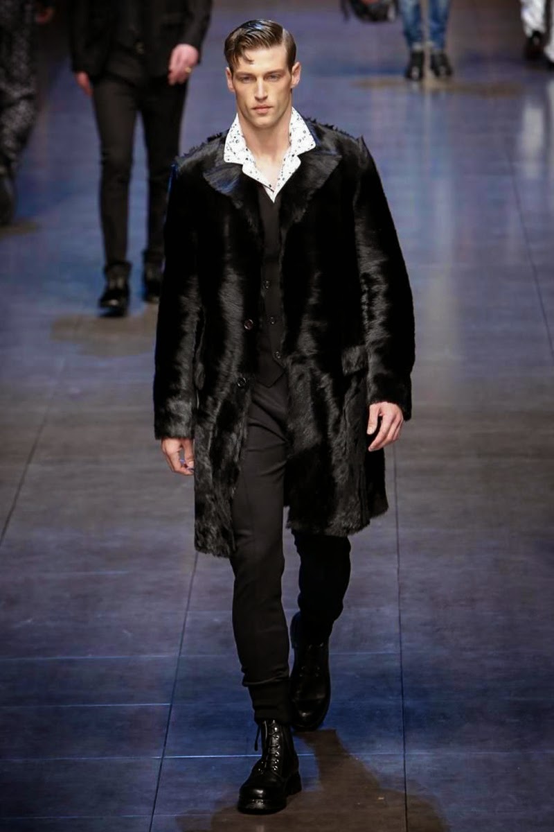 Fashion on the Couch: Dolce & Gabbana Mens Fall/Winter 2015-2016 Milan