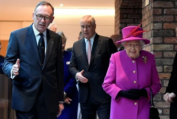 During the visit Queen Elizabeth was accompanied by Prince Andrew, Duke of York. Queen officially opened the new Ashworth Centre.
