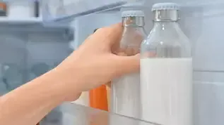 milk-keep-in-the-fridge