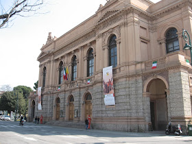 Teatro Donizetti was built on the site of Teatro Riccardi