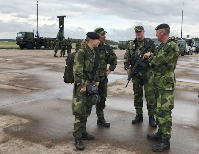 Conheça algumas opções de uniforme militar de diferentes países Elfandarilha
