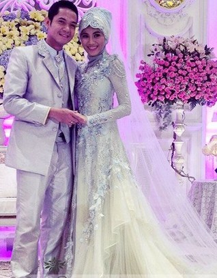 Model Gaun Pengantin Muslim Modern Terbaru Model Gaun Pengantin Muslim Modern Terbaru