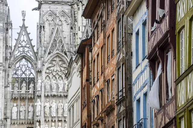 Rouen's Notre Dame Cathedral and half-timbered houses