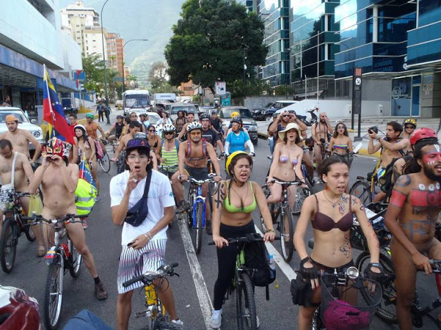 marcha nudista por caracas 1 septiembre desnudos