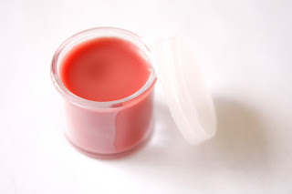 how to make lip balm easily at home in urdu