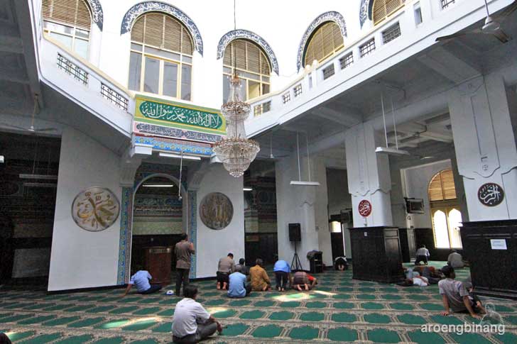 masjid cut meutia jakarta