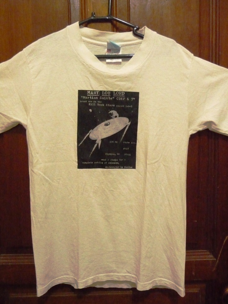 Gerobok Kita: Mary Lou Lord-Martian Saints T-shirt (97)