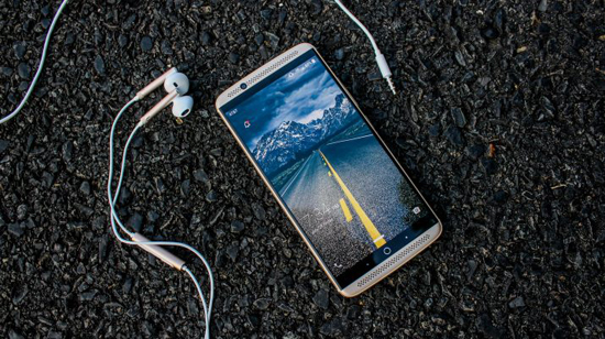 5G Smartphones