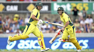 चौथा वनडे LIVE: टीम इंडिया के सामने ऑस्ट्रेलिया ने खड़ा किया 348 रन का स्कोर