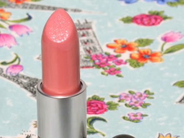 MAC Creme Cup Lipstick - Swatches & Review