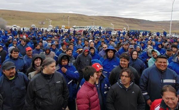 Despidieron a más de 200 trabajadores en Río Turbio Despidieron a más de 200 trabajadores en Río Turbio