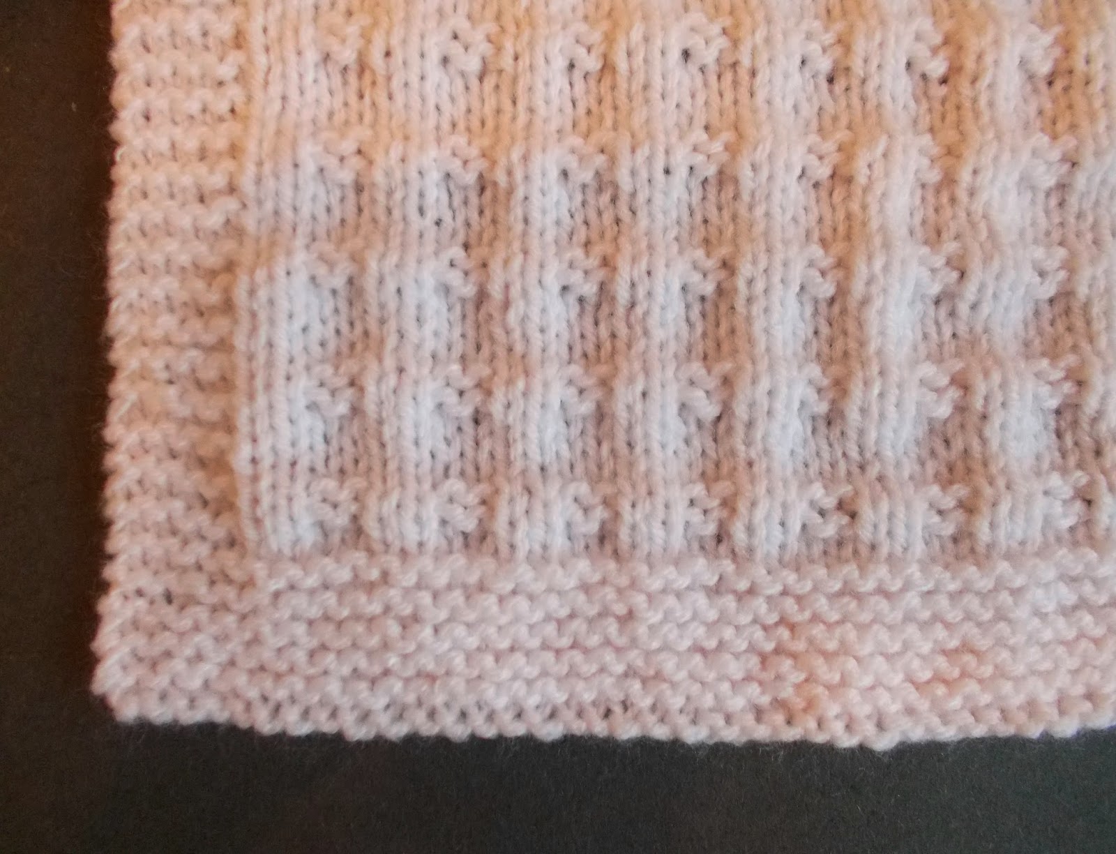 mariannas lazy daisy days: Charlie Baby Blanket