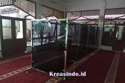 Jasa Hijab Masjid Stainless dan Akrilik di Jabodetabek dan sekitarnya Jasa Hijab Masjid Stainless dan Akrilik di Jabodetabek dan sekitarnya