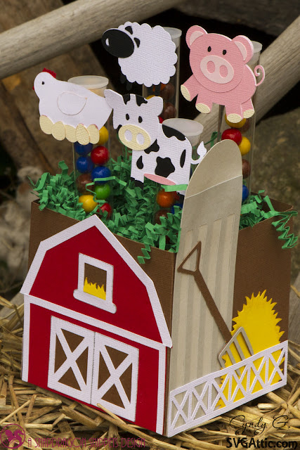 Barn box with chicken, sheep, pig and cow