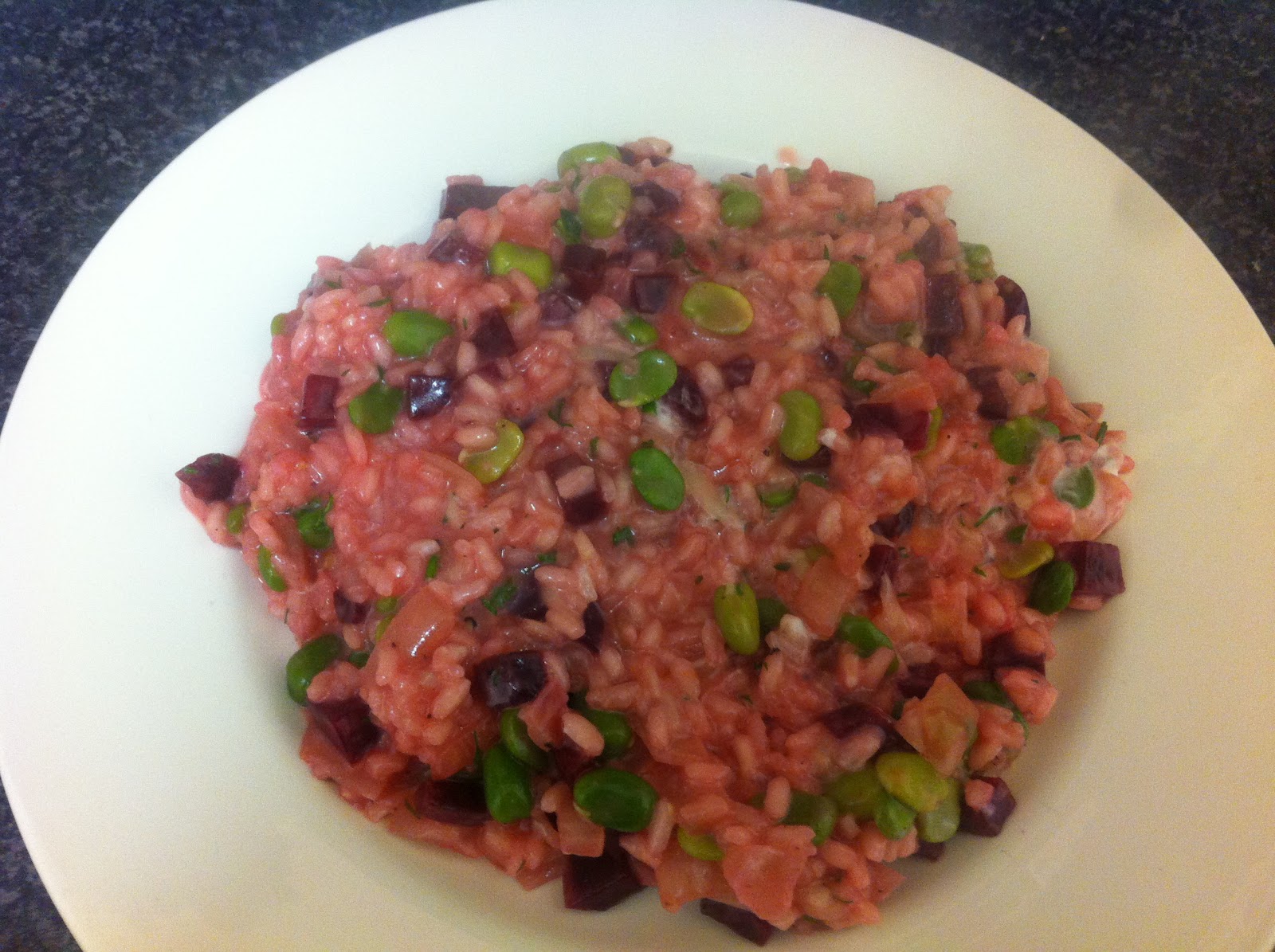 The lone gourmet Beetroot and broad bean risotto