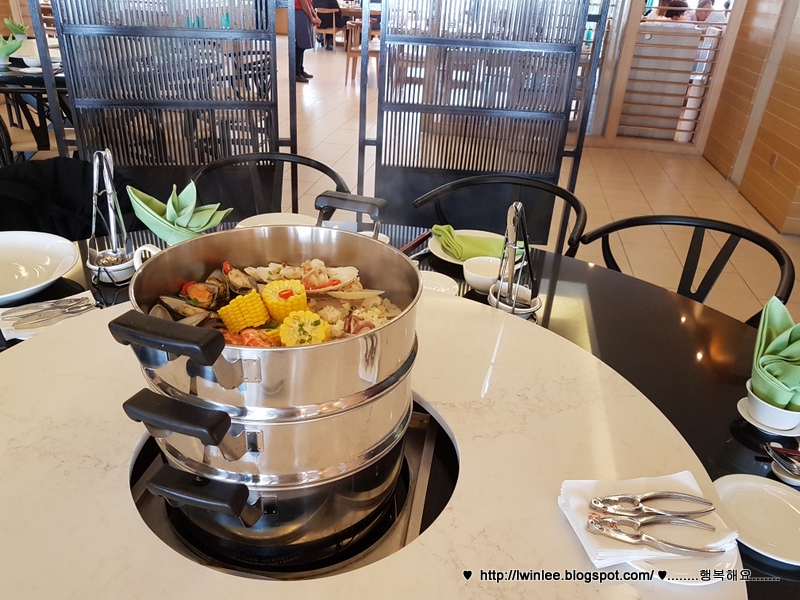 SAUNA STEAMBOAT RESORT SEAFOOD STEAMBOAT, RESORTS WORLD GENTING (RWG)