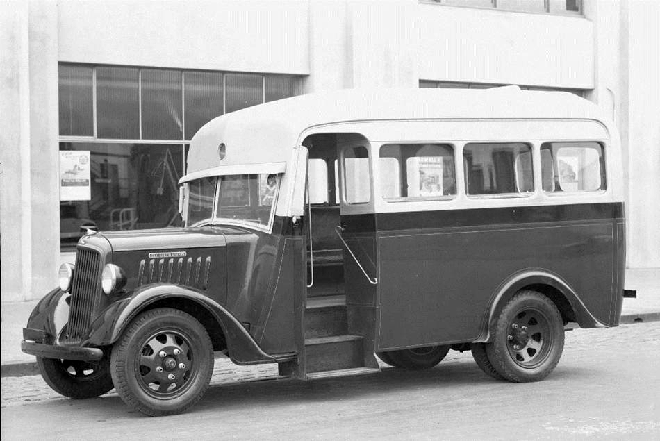 transpress nz 1941 REO Speed Wagon bus
