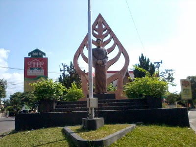 Patung Ki Nartosabdo Klaten 