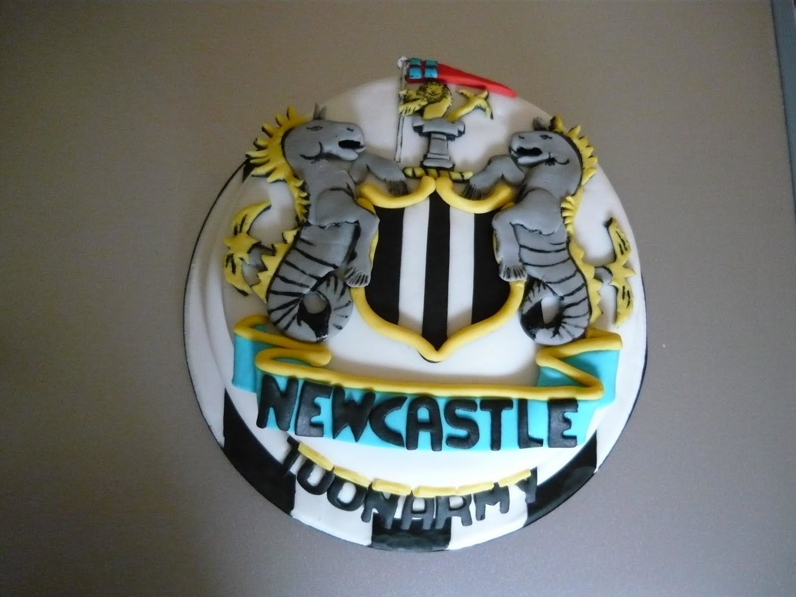 Cake Art my new life. 14th June 2011 Newcastle United Cake