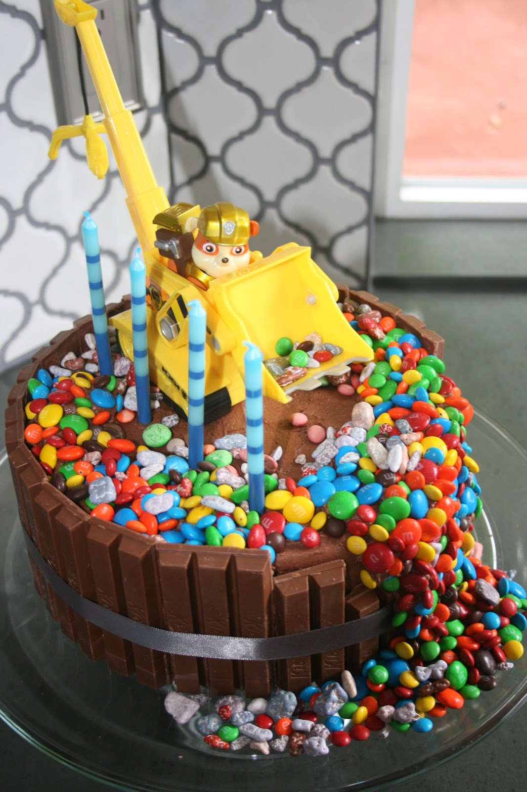 paw patrol rubble cake! | Paw patrol birthday cake, Cake, Homemade cakes