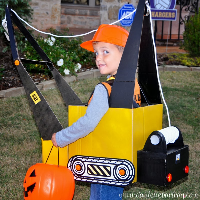 made Happy Hallween + Construction Equipment Costume Tutorial {DIY}