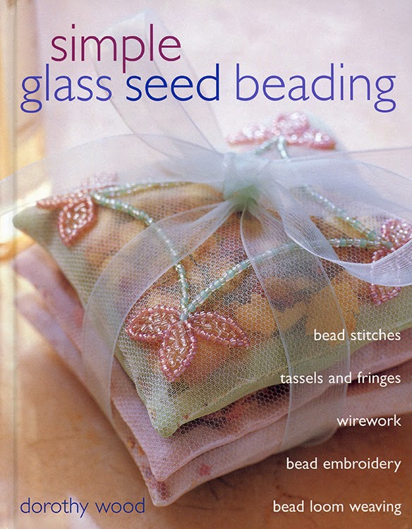 N e e d l e p r i n t SOLD 6 As New Beading Books * £15 €33 70