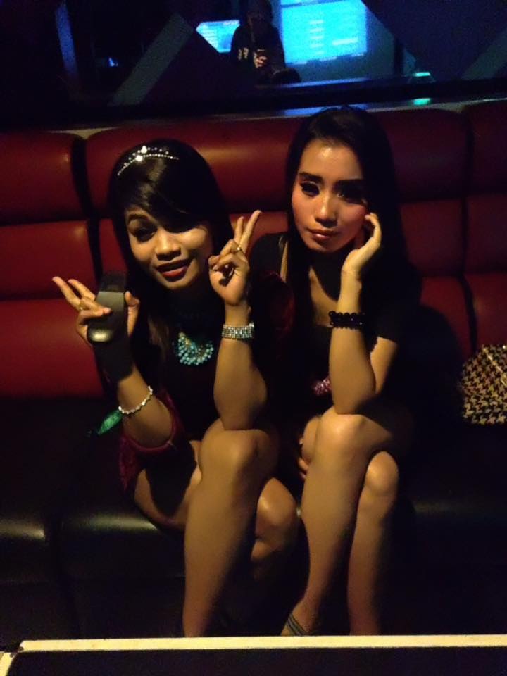 Hh Discotheque Planet 3 Batam Jakarta100bars Nightlife Reviews Best Nightclubs Bars And Spas In Asia