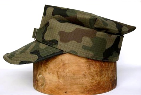 Rogatywka charakterystyczna polska czapka narodowa Rogatywka wz. 93