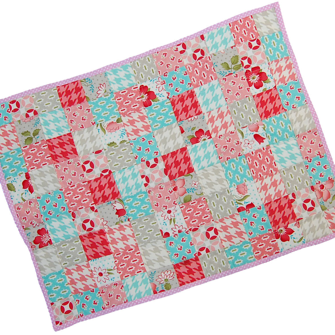 BLONDE DESIGN Vintage Modern Doll Quilt