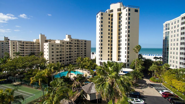 Pointe Estero Beach Resort is a beachfront hotel in Fort Myers Beach with spectacular sunset views from your private balcony and a fully equipped kitchen.