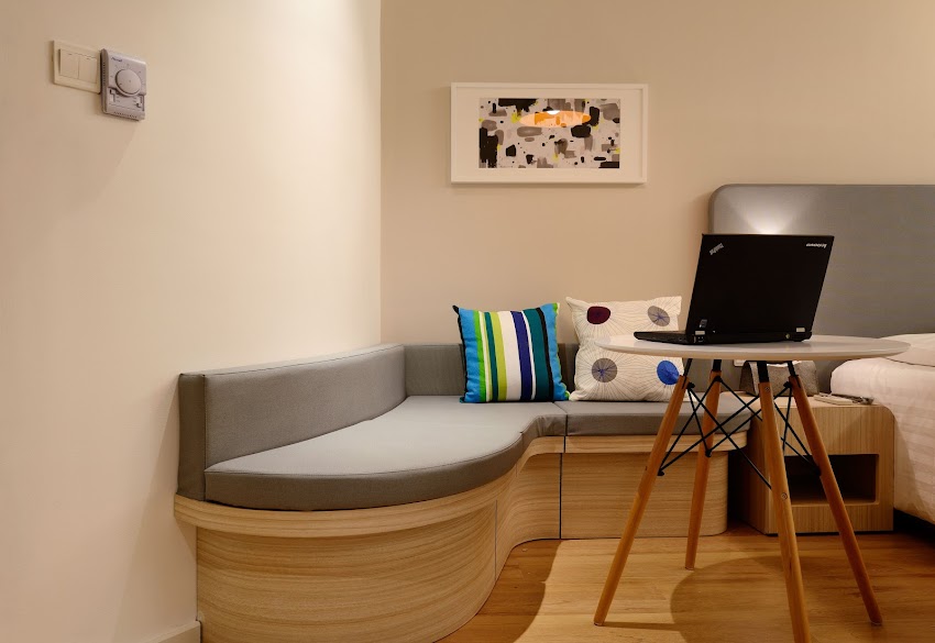 Apartment Chair Comfort In the Corner Apartment Chair Comfort In the Corner