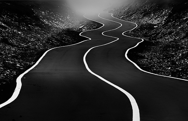 Road © Bogdan Panait