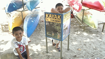 Camayan Beach Resort, Kayak Rentals