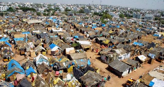 Resultado de imagen de slum calcuta ciudad alegria