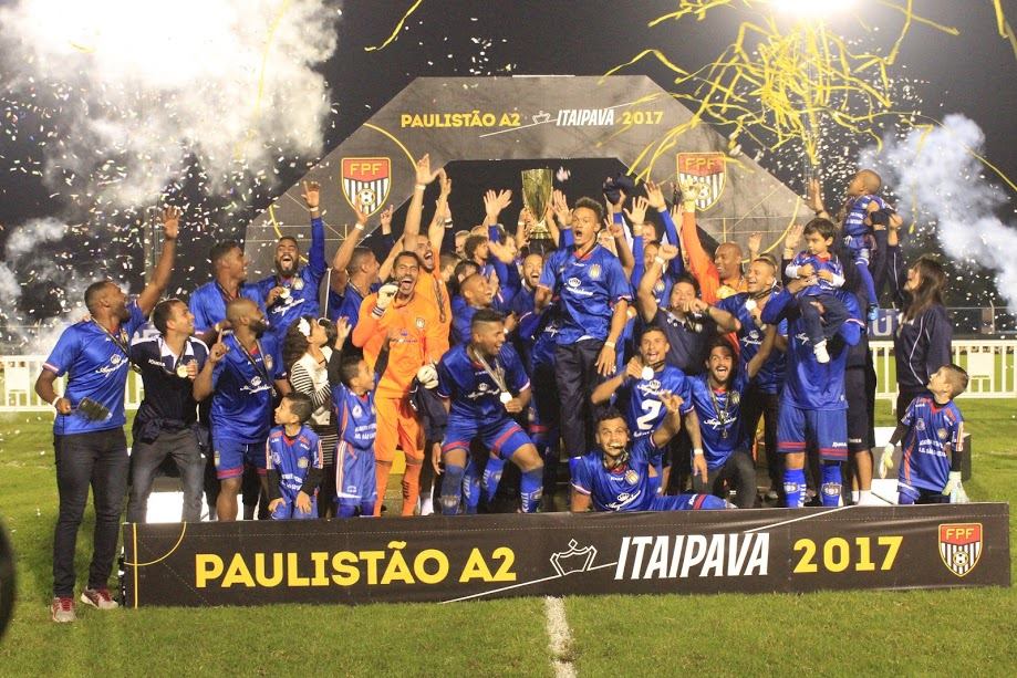 Azulão é o dono da taça do Paulista da Série A2 O Curioso do Futebol