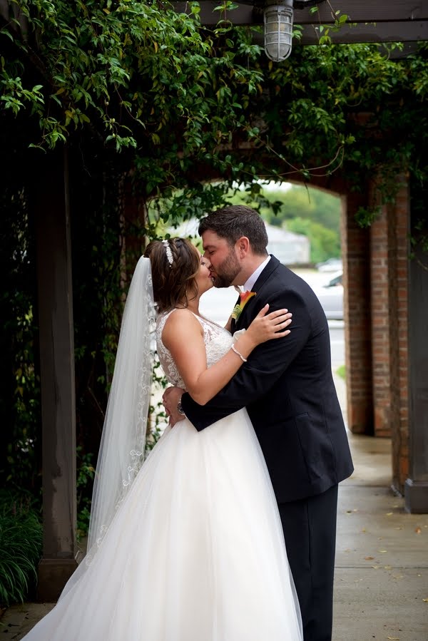Gorgeous Rainy Wedding in Georgia Gorgeous Rainy Wedding in Georgia