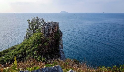 Đảo Hòn Chuối trước ngày chuyển gió -10 Đảo Hòn Chuối trước ngày chuyển gió -10