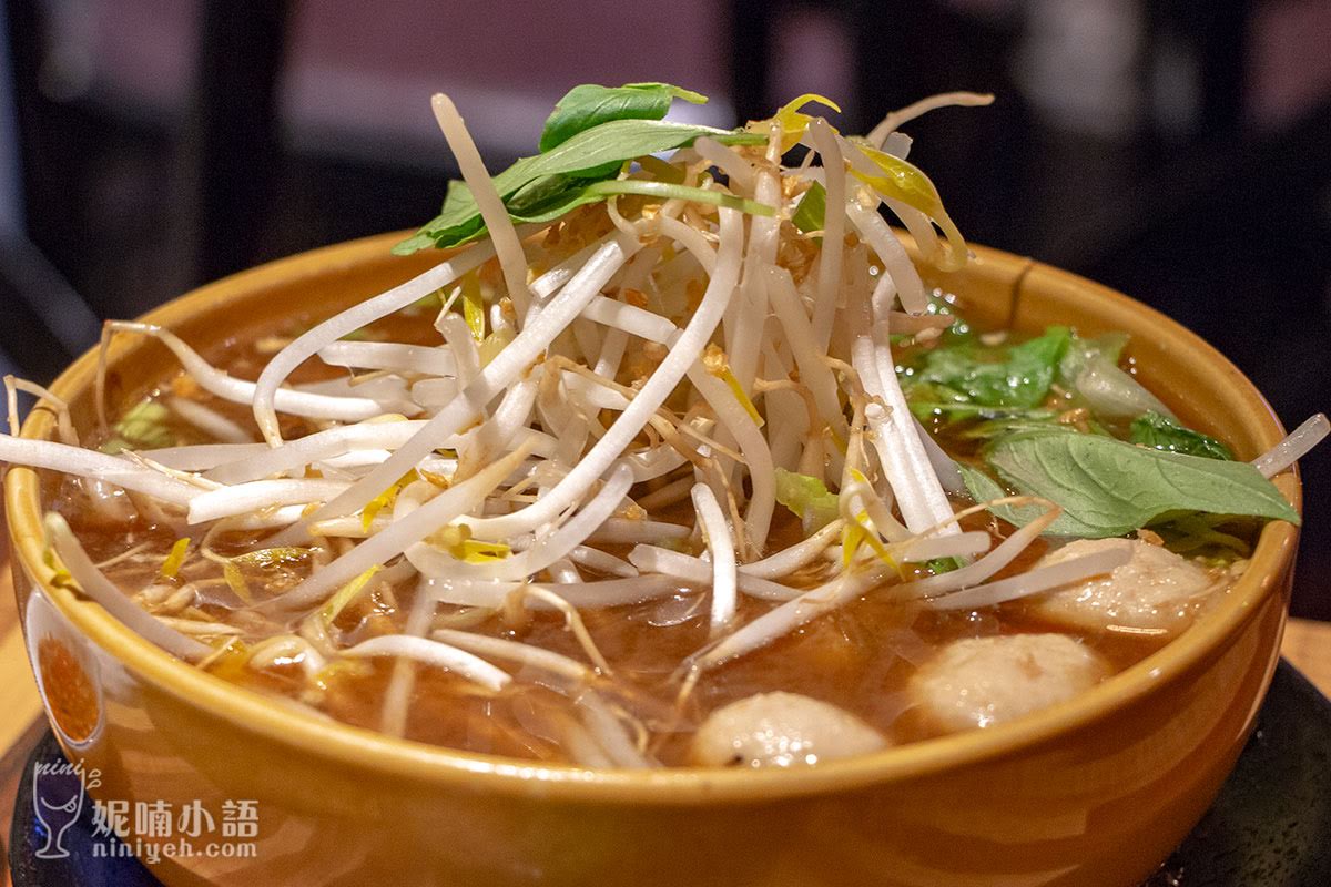 【台北大安區】阿寒泰泰式船麵專賣店。 遠企巷弄泰式麵食的專家 【台北大安區】阿寒泰泰式船麵專賣店。 遠企巷弄泰式麵食的專家